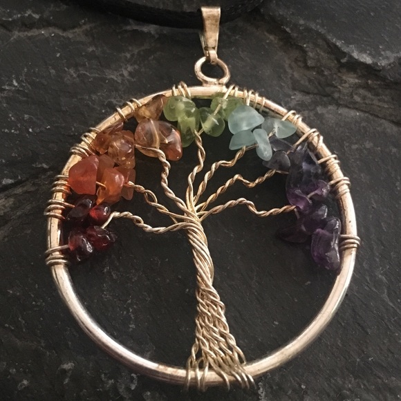 Columbian handmade Chakra tree of life necklace - Picture 2 of 3